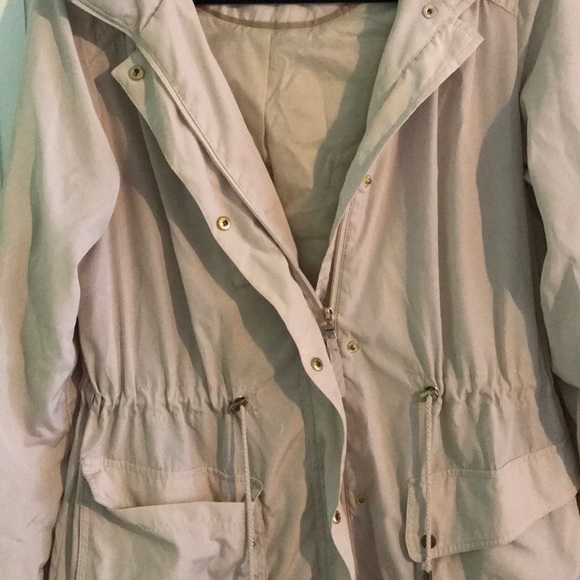 Women’s hooded rain jacket/trench coat - Picture 2 of 4